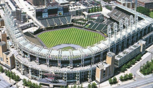 10 Smallest MLB Stadiums